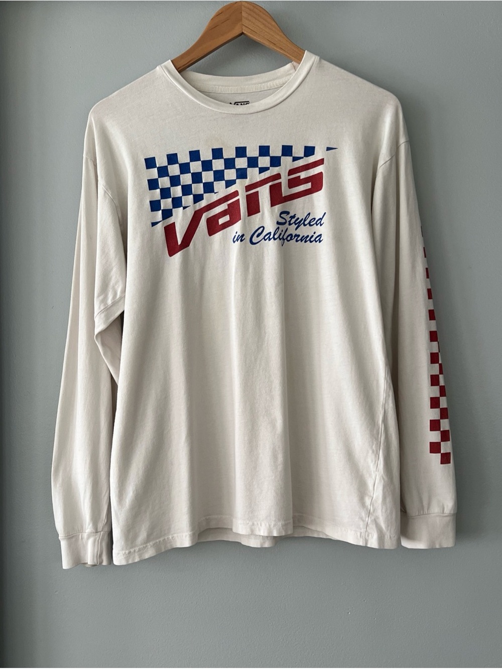 Vans Styled In California White Checkered Print Long Sleeve Tee Men’s Medium